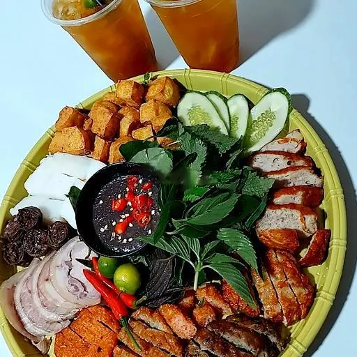Hình ảnh Bún đậu thập cẩm 2 người ăn -2 ly nước sâm
