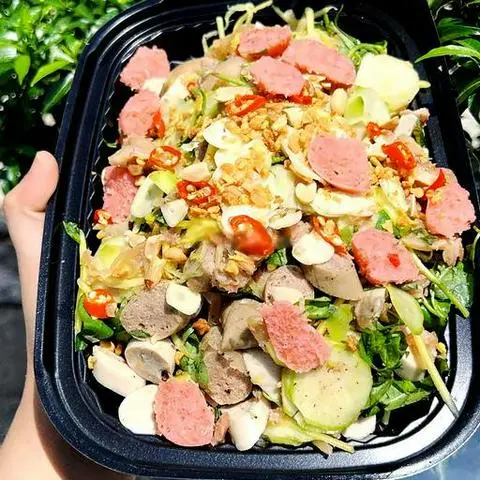 Hình ảnh Tré trộn thập cẩm lớn kèm bánh phồng