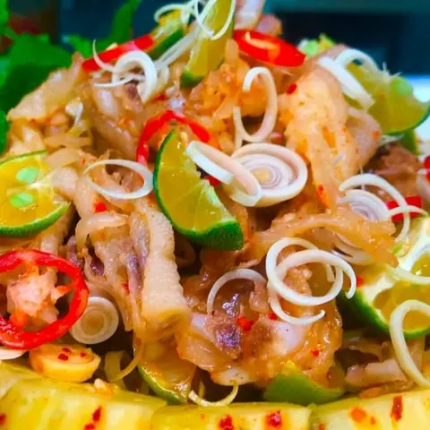Hình ảnh Chân Gà Rút Xương Sốt Thái ( Phần Nhỏ )