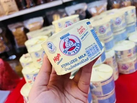 Hình ảnh SỮA GẤU NESTLE THÁI LAN  HỘP 140ml