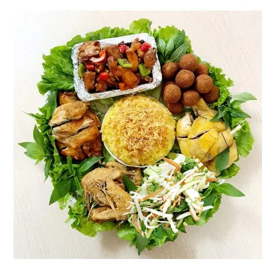 Hình ảnh Mẹt gà 7 món (5 người lớn)