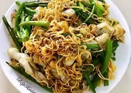 Hình ảnh ốc móng tay xào mì 
