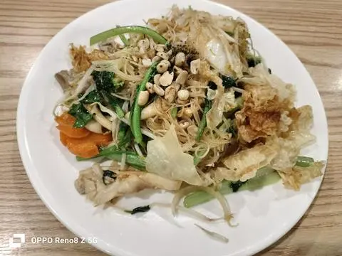 Hình ảnh Bún gạo xào chay