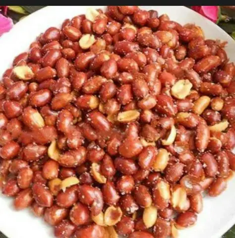 Hình ảnh đậu phộng rang nước mắm 