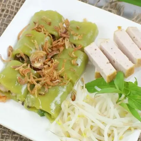 Hình ảnh Bánh Cuốn Lá Dứa + Chả