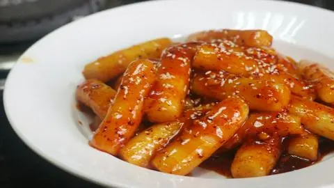 Hình ảnh Tok sốt phô mai cay