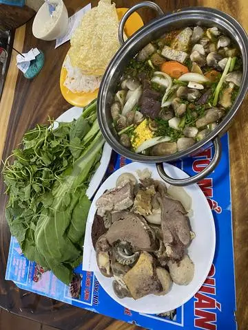 Hình ảnh Lẩu bò thập cẩm nhỏ