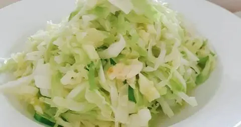 Hình ảnh bắp cải xào thêm 