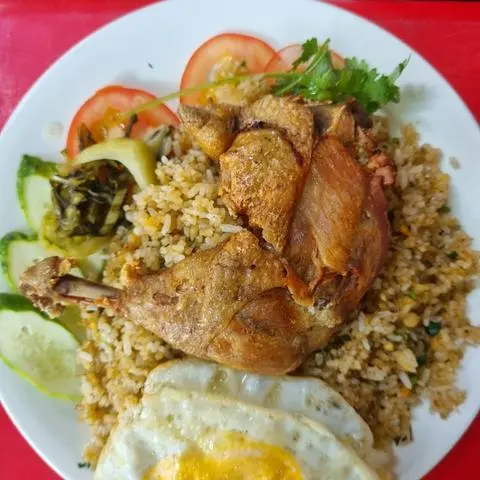 Hình ảnh Cơm chiên gà xối mỡ