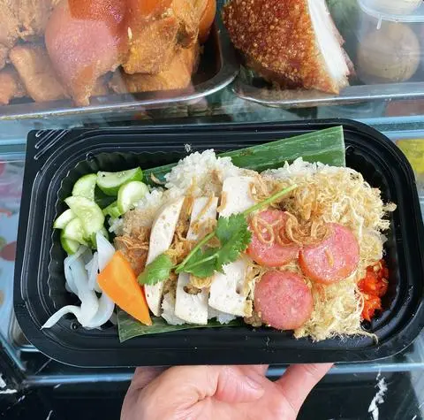 Hình ảnh Xôi Pate - Chà bông - Chả lụa - Lạp xưởng