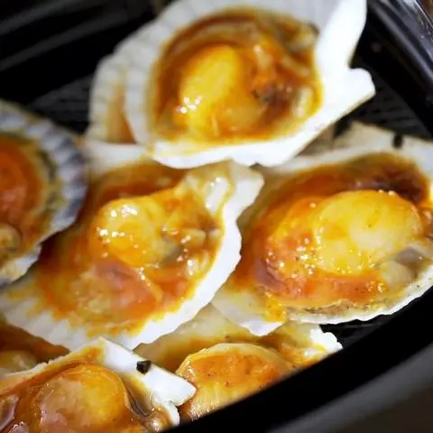 Hình ảnh sò điệp nướng muối tiêu 