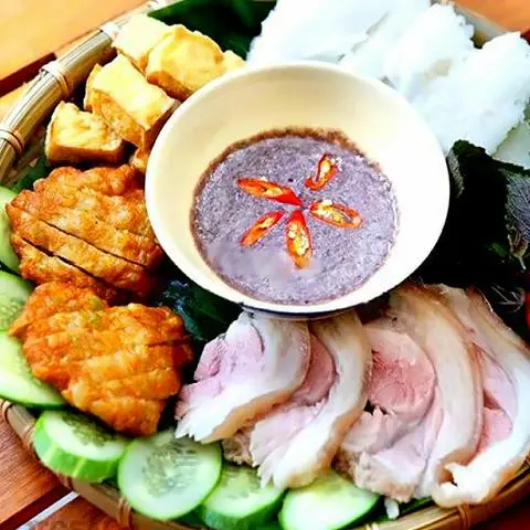 Hình ảnh Bún đậu thịt chả cua