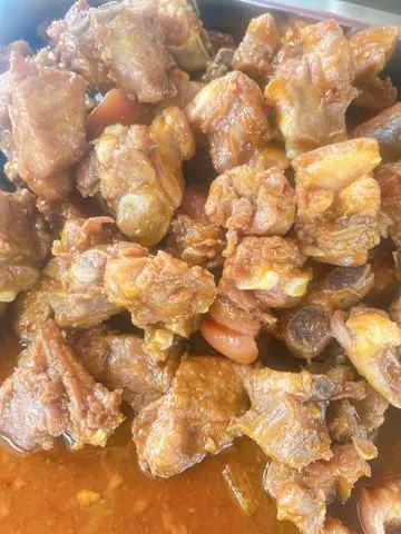 Hình ảnh Cơm sườn ram mặn