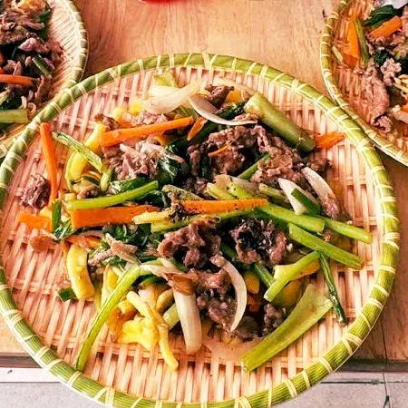 Hình ảnh Nui Xào Bò Trứng