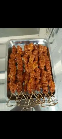 Hình ảnh Lòng mề nướng kèm rau râm ,nước chấm