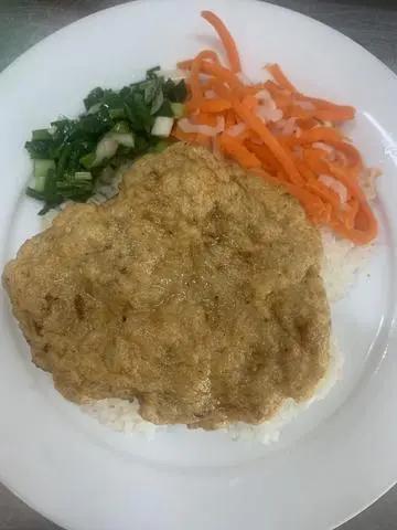 Hình ảnh Cơm Tấm Chả Cá