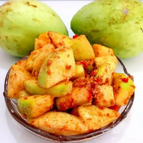 Hình ảnh Xoài tứ quý lắc 500gr