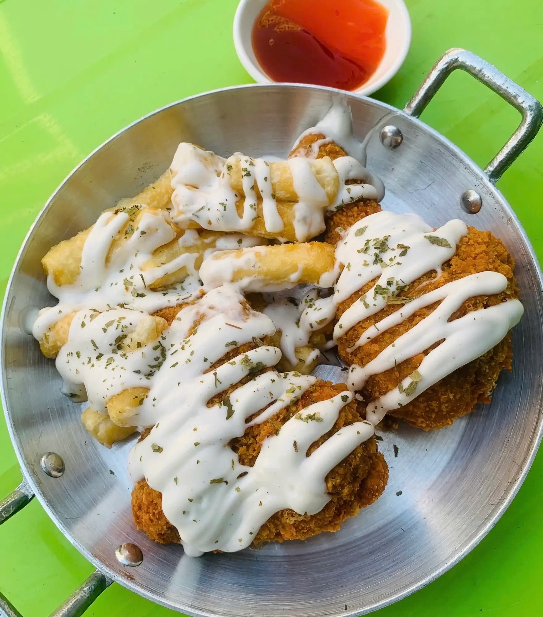 Hình ảnh Combo 1 Cánh+ 1 Đùi Toki Sốt Kem