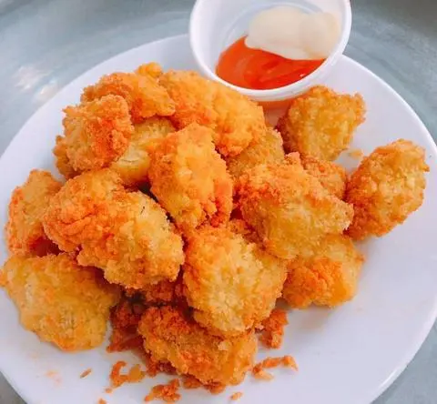 Hình ảnh Gà viên lắc phô mai