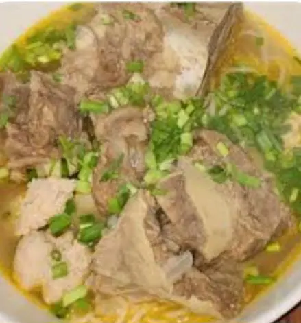 Hình ảnh Bún Bò Nạm Sườn Sụn 