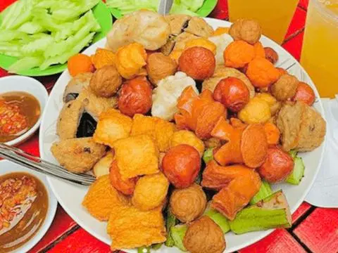 Hình ảnh Combo thập cẩm cá viên chiên lớn+Tặng kèm ly coca 