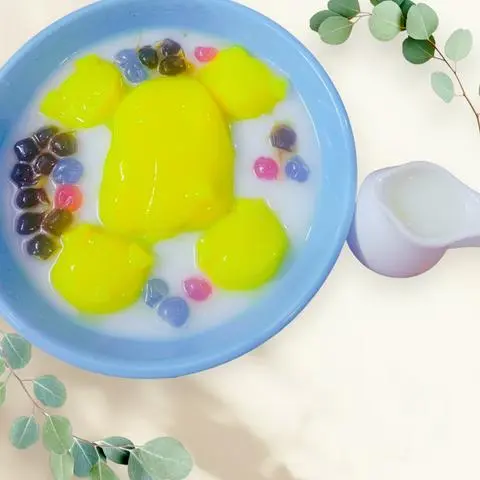 Hình ảnh Chè Pudding Thỏ Heo Trứng, Trân Châu Giòn + Đen, Thủy Tinh