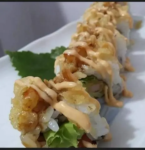 Hình ảnh Roll Ebi Tempura (Cuộn Tôm Chiên Giòn Sốt Tare))
