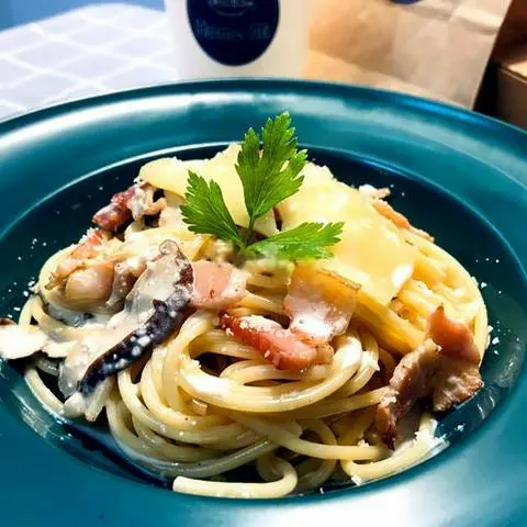 Hình ảnh Spaghetti creamy carbonara