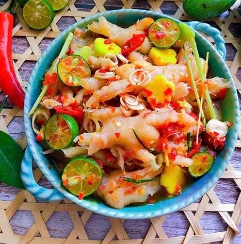 Hình ảnh Chân Gà Rút Xương Sốt Siêu Cay