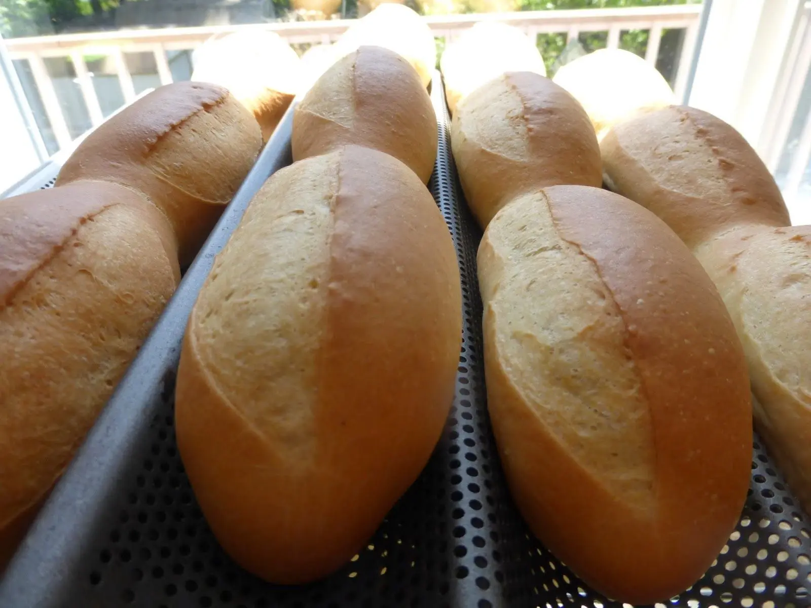 Hình ảnh Bánh Mì Bọng Ruột - 4 Ổ