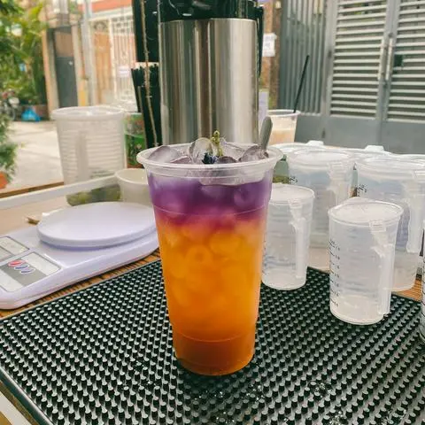 Hình ảnh Trà tắc hoa đậu biếc - ly 700ml