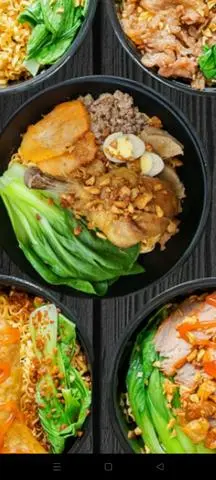 Hình ảnh Mì trộn đùi gà thập cẩm 