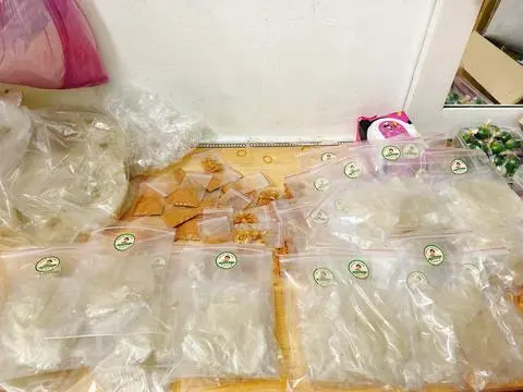 Hình ảnh Bánh tráng phơi sương