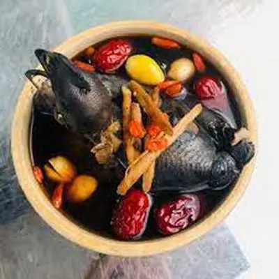 Hình ảnh  Gà Ác Tiềm hạt sen + đãng sâm 