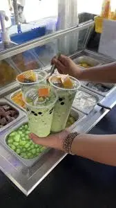 Hình ảnh Trà Sữa Thái Xanh Full Topping, Bánh Flan Sữa Tươi