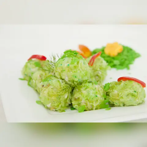 Hình ảnh Chả cá tẩm cốm xanh (8 viên)