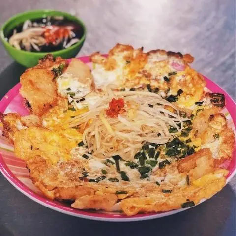 Hình ảnh Bột chiên khoai môn 1 trứng