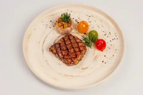 Hình ảnh Charcoal - grilled beef steak