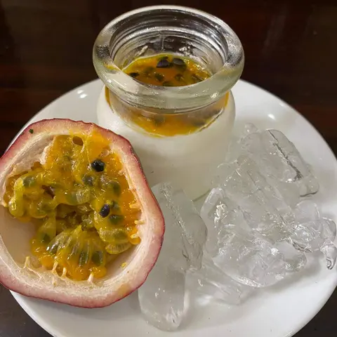 Hình ảnh sữa chua chanh dây 