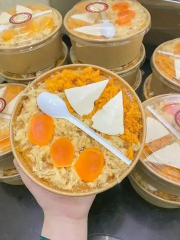Hình ảnh  Bông lan trứng muối tô