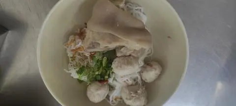 Hình ảnh Hủ Tiếu Mọc + Giò Heo