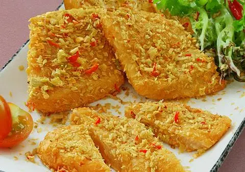 Hình ảnh Cơm Cá Phi Lê Muối Sả Chiên