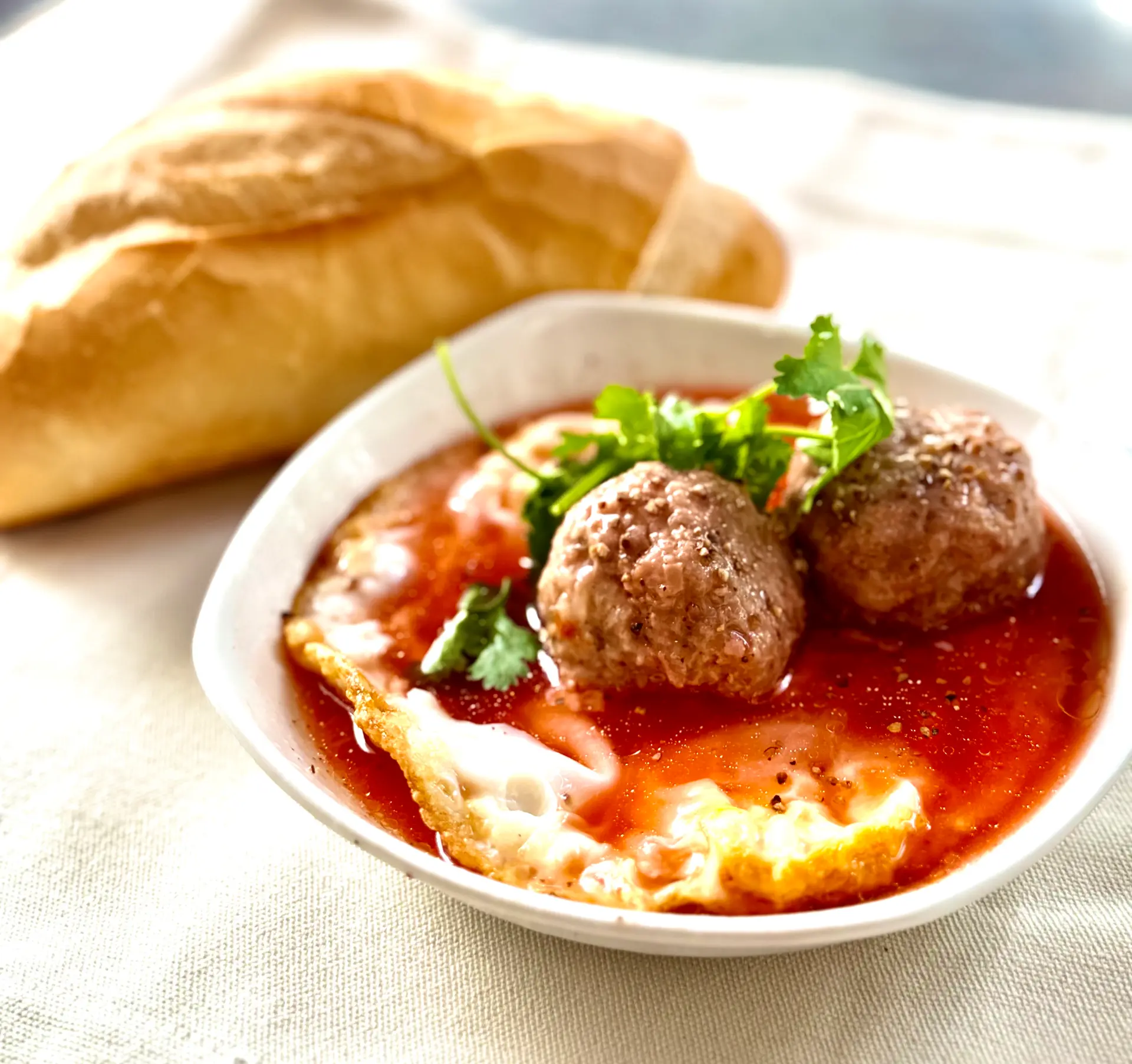 Hình ảnh Bánh mì xíu mại ốp la