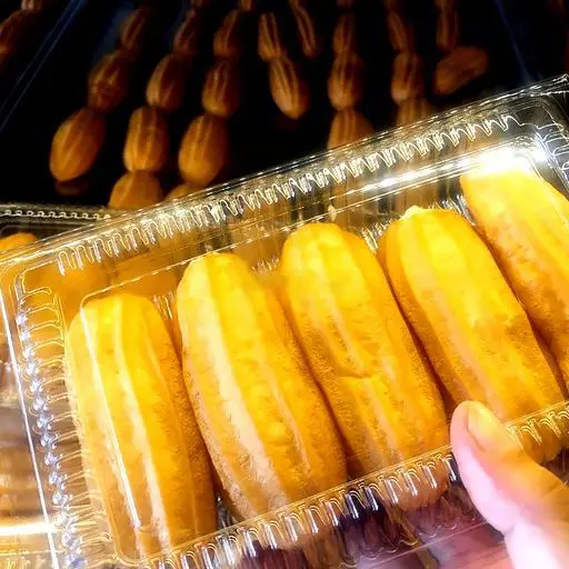 Hình ảnh Su Kem Ngũ Phúc (hộp 5 cái vị vani custard)