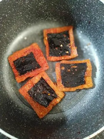 Hình ảnh cơm cá chiên mặn