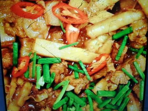 Hình ảnh Cơm Thịt kho măng