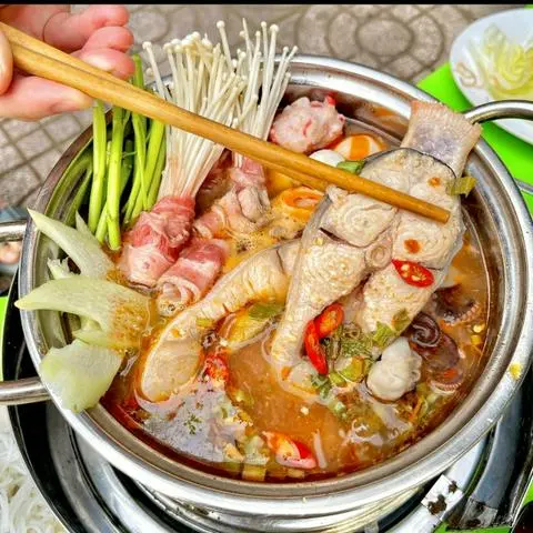 Hình ảnh Lẩu cá hú - 4 người