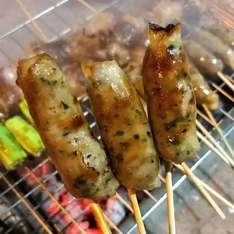 Hình ảnh Bò Cuộn Lá Lốt Chiên