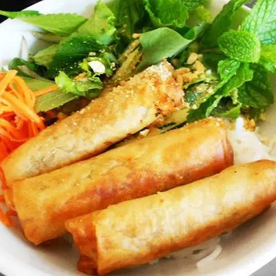 Hình ảnh bún chả giò