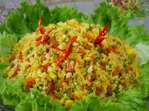 Hình ảnh Cơm Chiên  Giòn Dương Châu